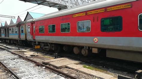 shalimar secunderabad train.